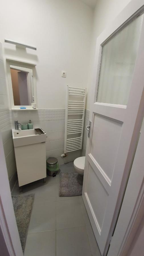Eper Apartman Szeged Buitenkant foto
